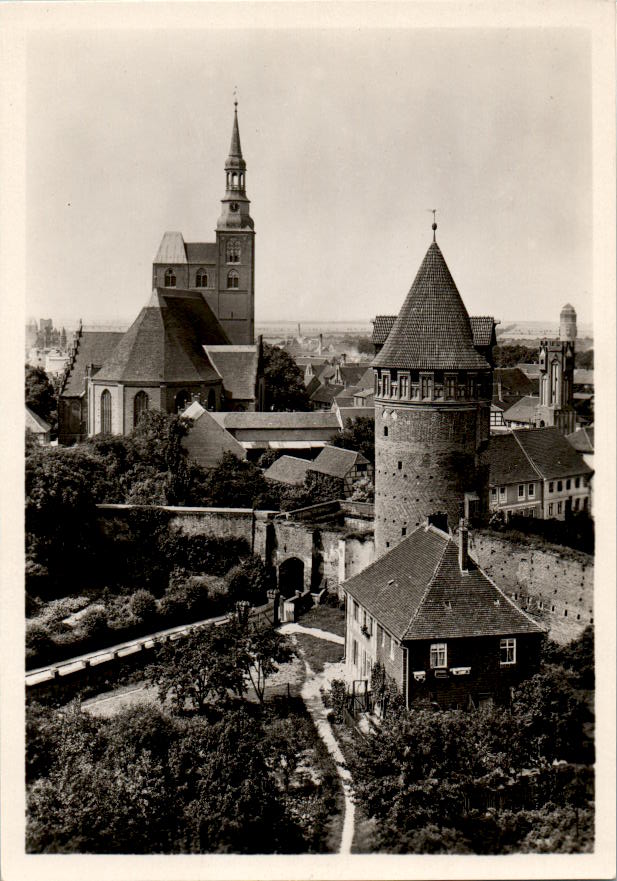 tangermünde, blick auf st. stephanskirche