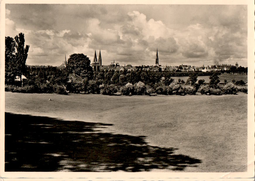 lübeck, blick vom marli aus