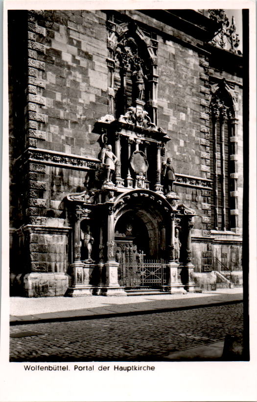 wolfenbüttel, portal der hauptkirche