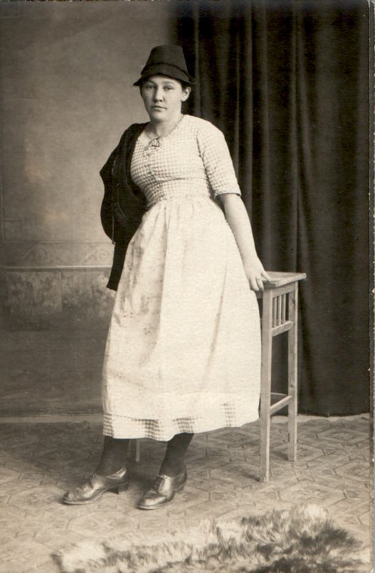 fotografie dame mit hut, j. schubeck, teisendorf