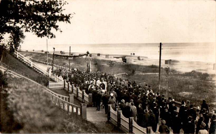 foto menschen am meer, prozession?