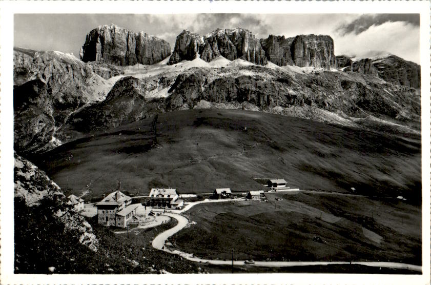 dolomiti, passo pordoi