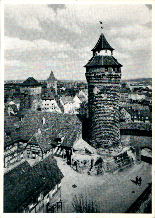 nürnberg, blick auf den sinwellturm