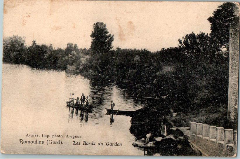 remoulins, les bords du gardon