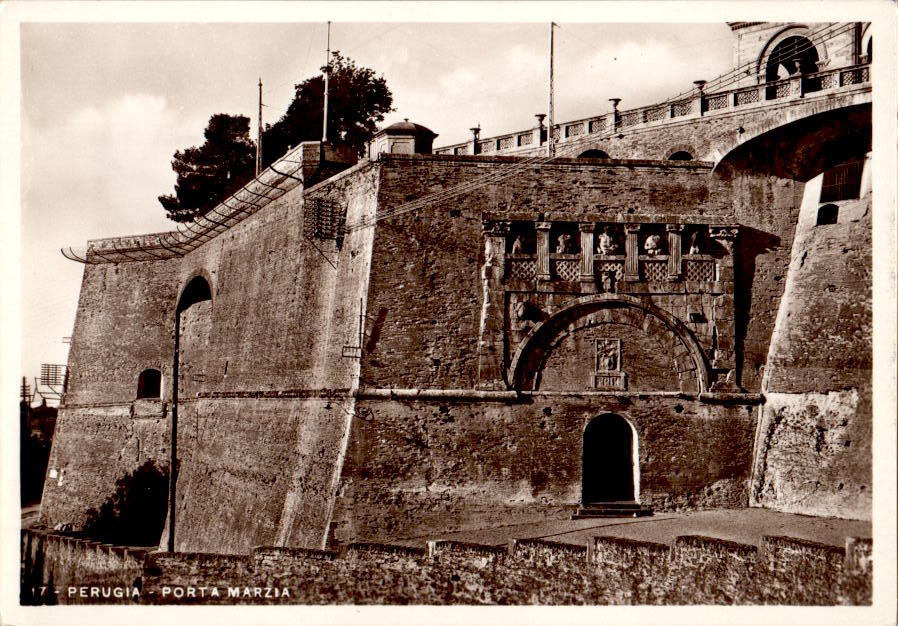 perugia, porta marzia