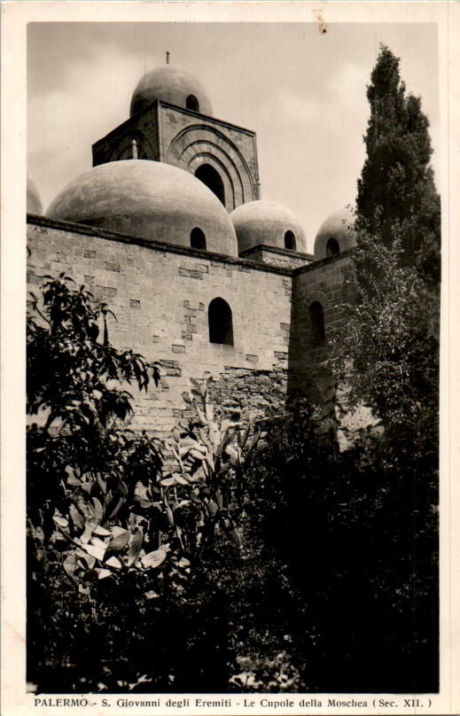 palermo, s. giovanni degli eremiti, le cupole della moschea