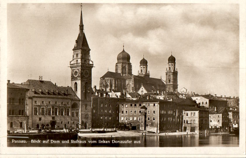 passau, blick vom linken donauufer aus