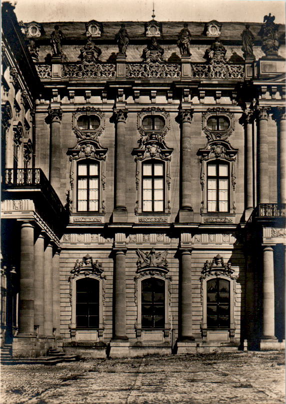 würzburg residenz, stadtseite, mittelbau