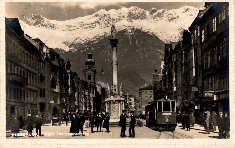 innsbruck, maria theresienstrasse, straßenbahn