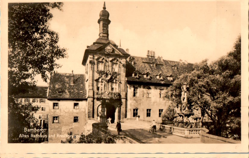 bamberg, altes rathaus und kreuzgruppe