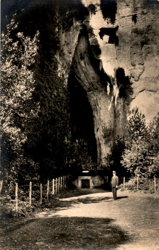 siracusa, "orecchio di dionigi" nella latonia del paradiso