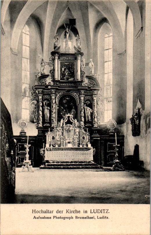 hochaltar der kirche in luditz