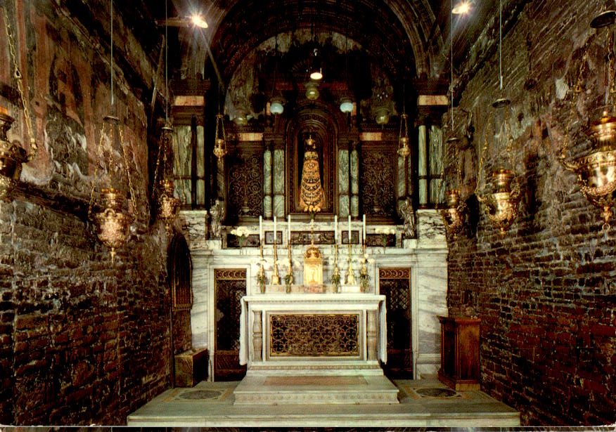 loreto interno santa casa