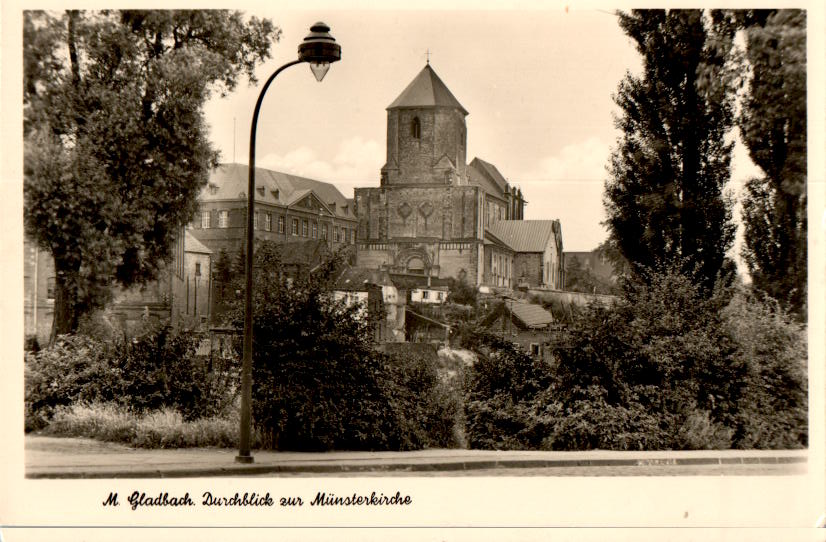 mönchengladbach, durchblick zur münsterkirche