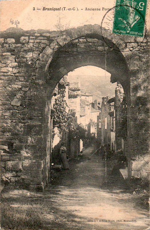 bruniquel, ancienne porte