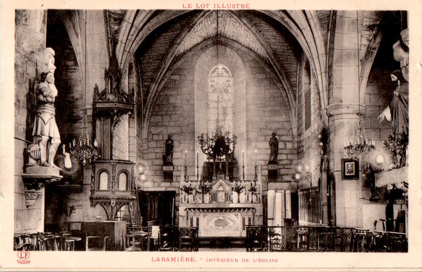 laramiere, interieur de l'eglise