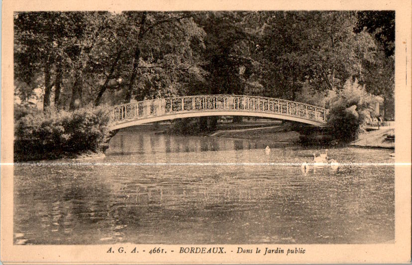 bordeaux, dans le jardin public