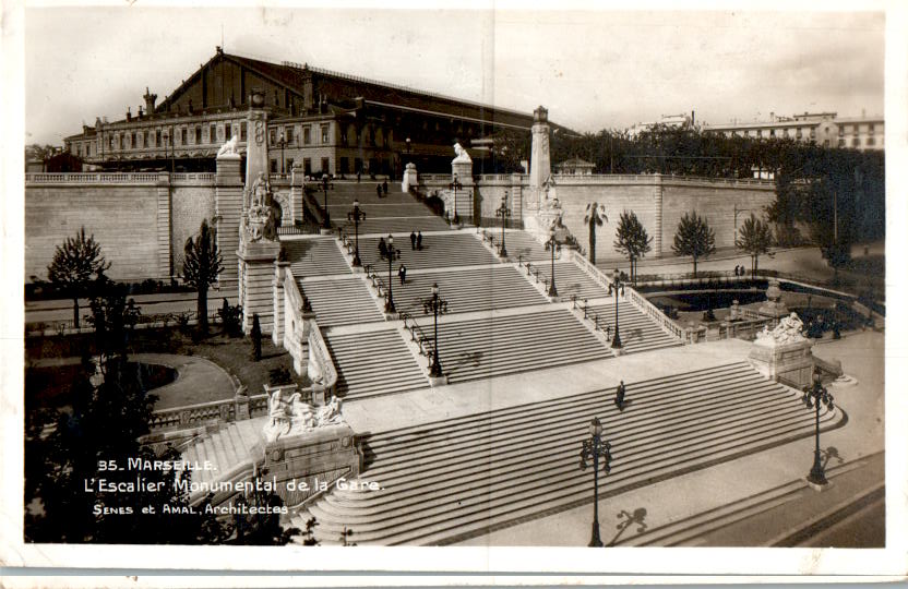 marseille, l'escalier monumental de la gare