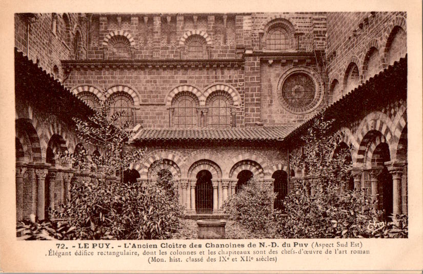 le puy, l'ancien cloitre