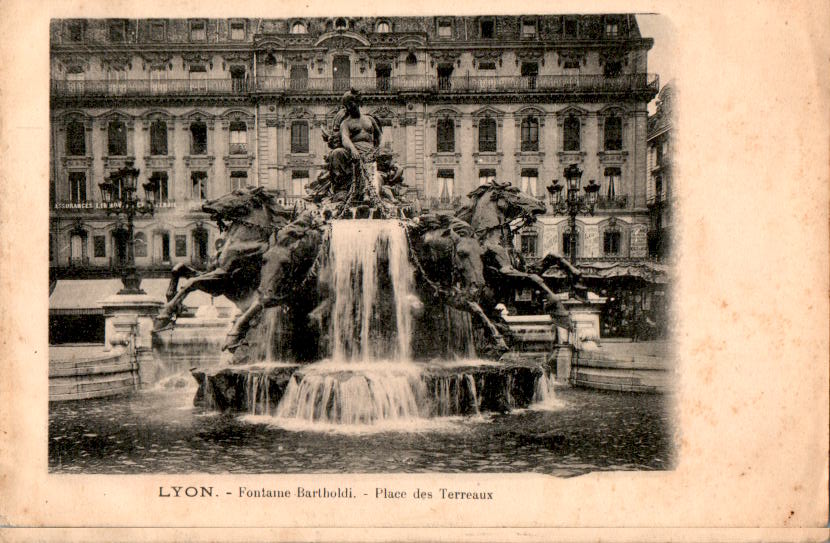 lyon, fontaine bartholdi