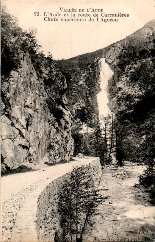 vallee de l'aude, la route de carcanieres