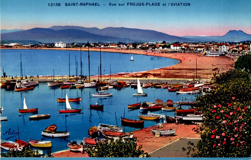 saint-raphael, vue sur frejus-plage