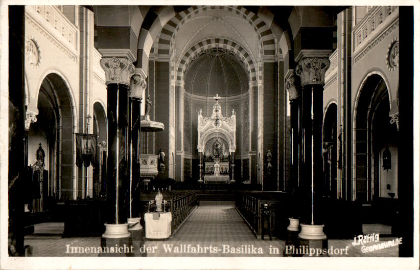 innenansicht der wallfahrtsbasilika in philippsdorf