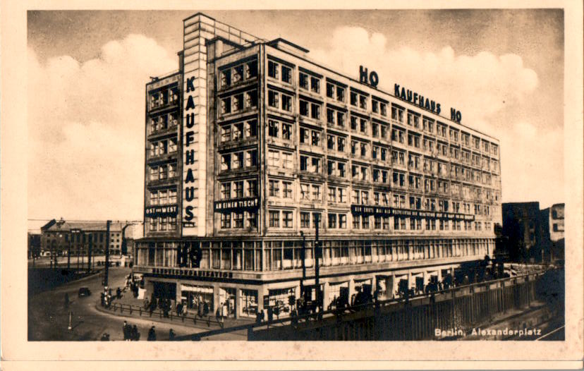 berlin, alexanderplatz, ho kaufhaus, "ost und west an einem tisch"