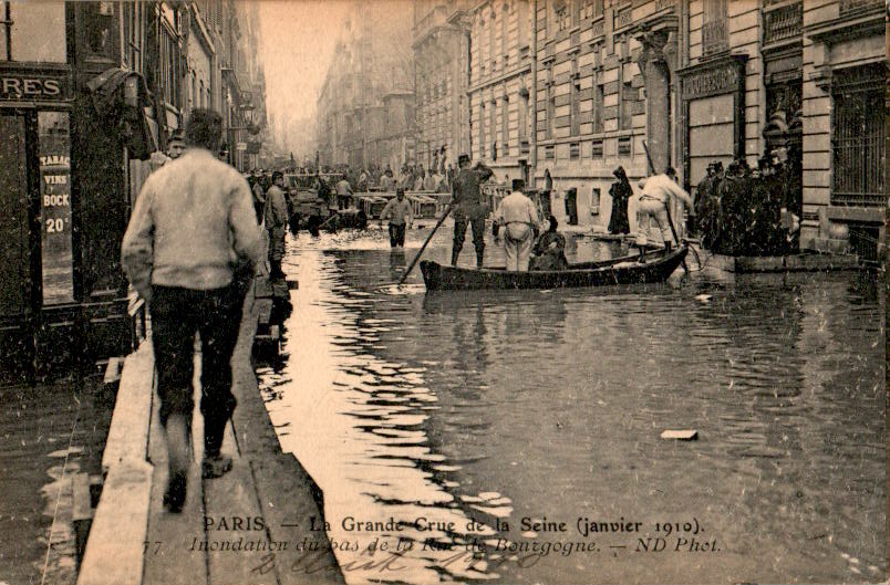 paris, la grande crue de la seine, 1910