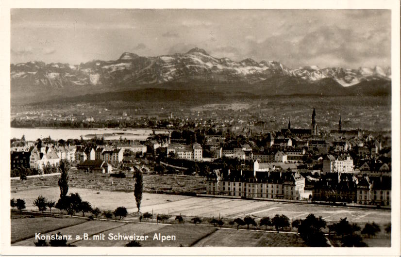 konstanz mit schweizer alpen