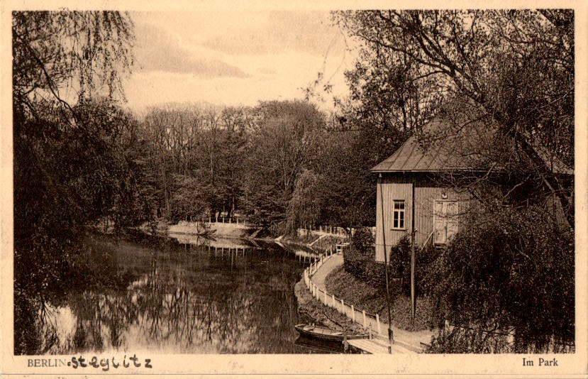 berlin steglitz, im park