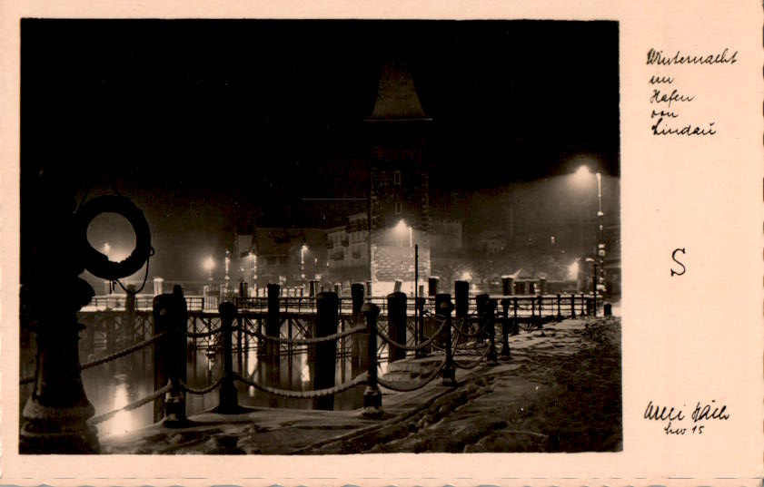 winternacht im hafen von lindau