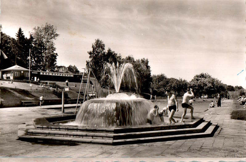 bad rappenau, schwimmbad mit solebrunnen