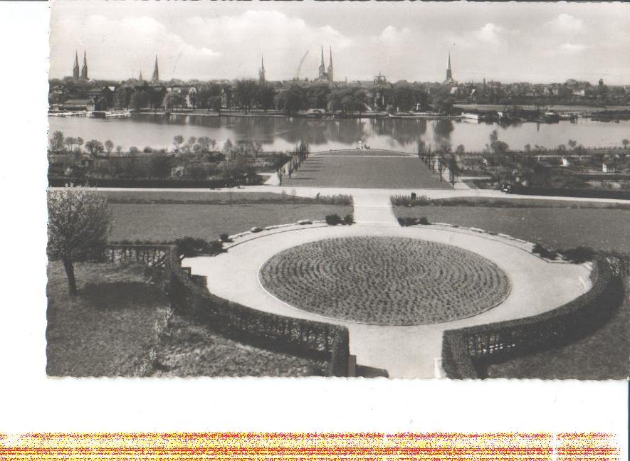 lübeck, blick v. "tor d. hoffnung" a.d. wakenitz u.d. stadt