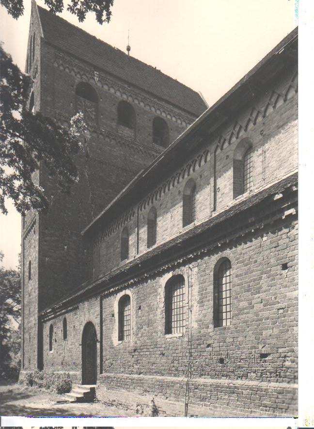 kirche zu schönhausen, blick v. osten