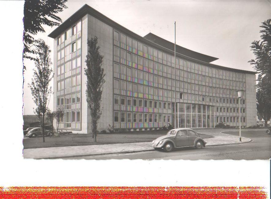 neustadt a.d. weinstr., regierungsgebäude, 1957, vw käfer