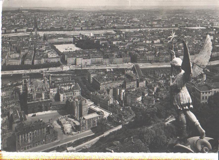 lyon, vue generale et st. michel de fourviere