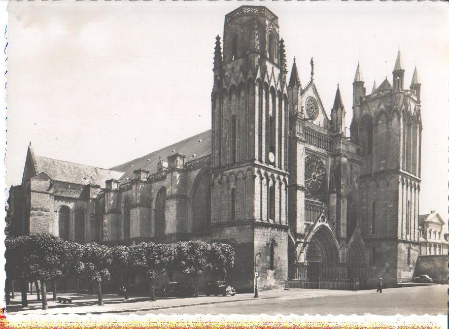 poitiers, la cathedrale