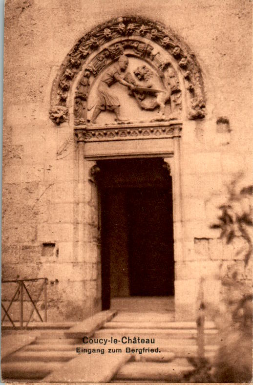 coucy le chateau eingang zum bergfried