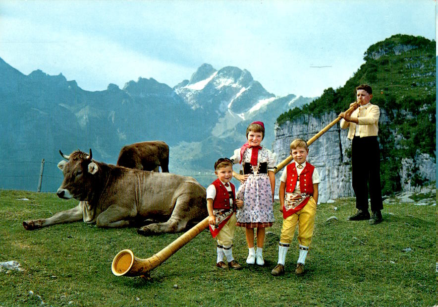 auf ebenalp, alphornbläser, kinder, kuh