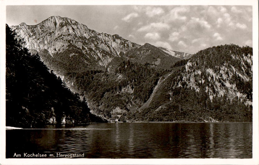 am kochelsee mit herzogstand